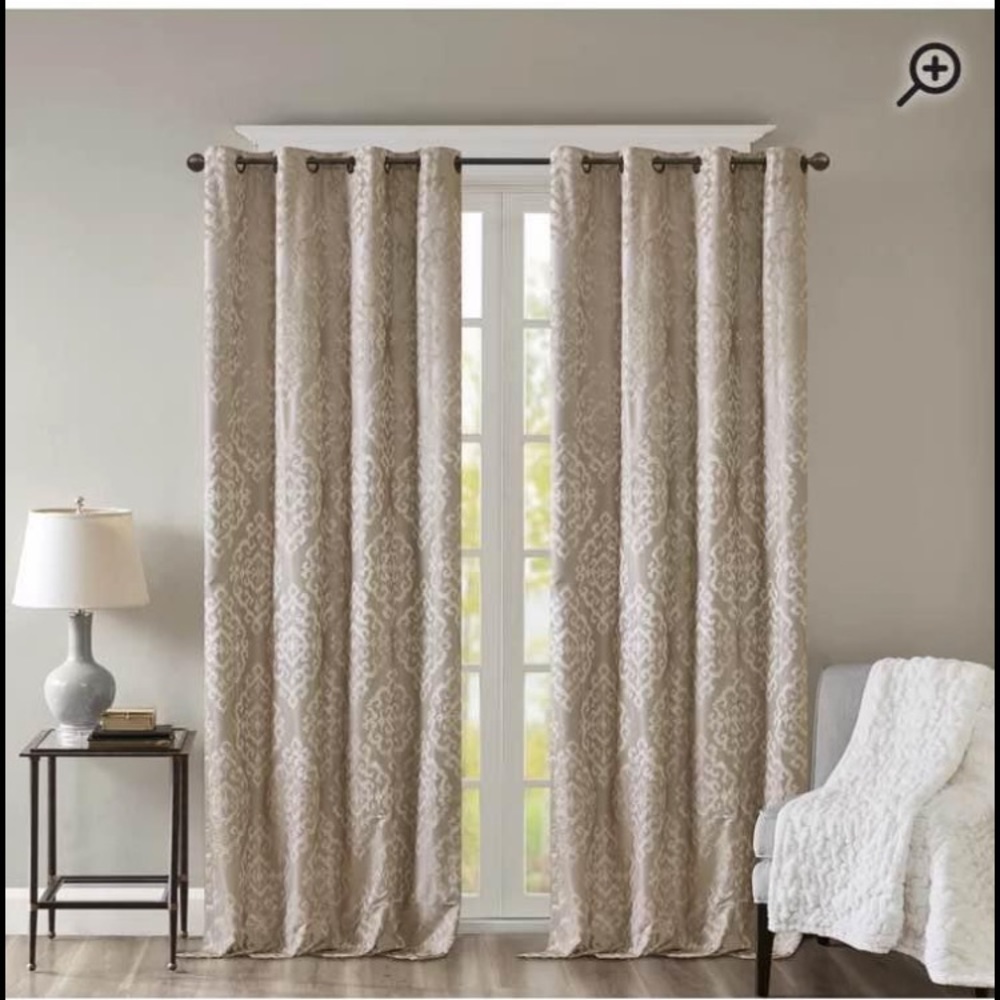 4 pannels Grommet curtains 95” Jessica Swearengin